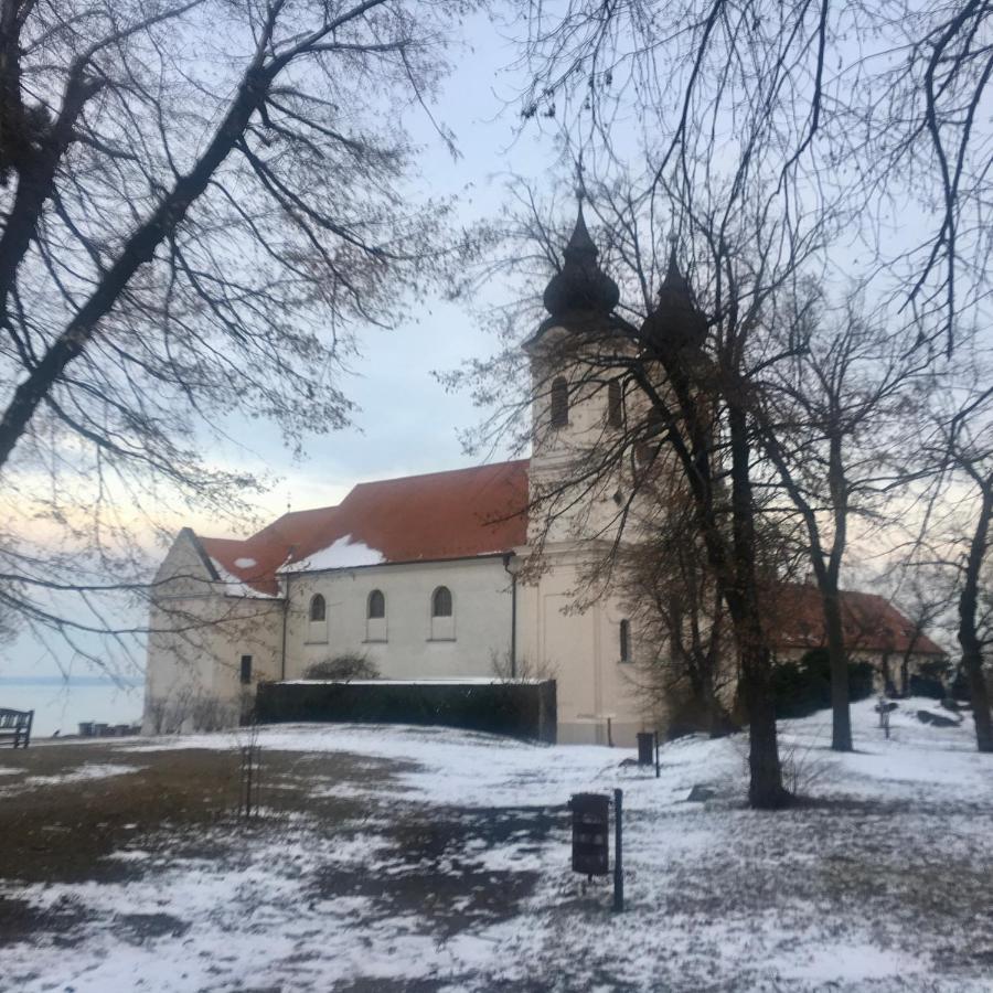 Kekmadaras Vendeghaz Tihany Exterior foto
